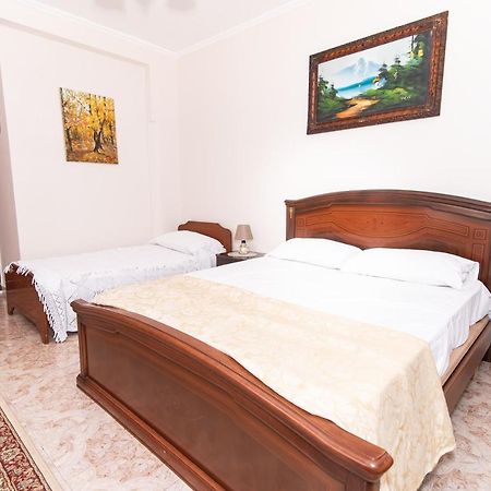 Erla'S Apartment Tiranë Luaran gambar